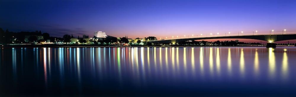 อเมรอน บอนน์ โฮเทล โคนิชส์โฮฟ Hotel ภายนอก รูปภาพ