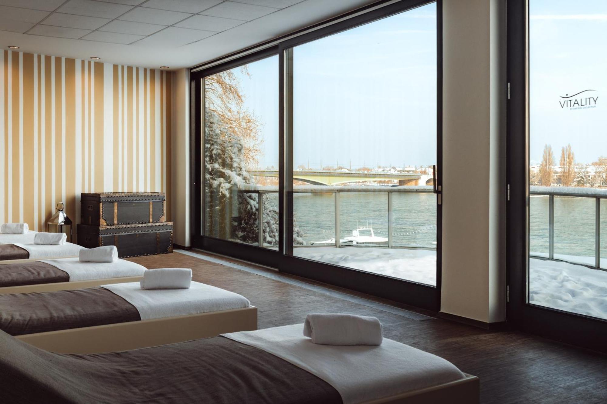 อเมรอน บอนน์ โฮเทล โคนิชส์โฮฟ Hotel ภายนอก รูปภาพ