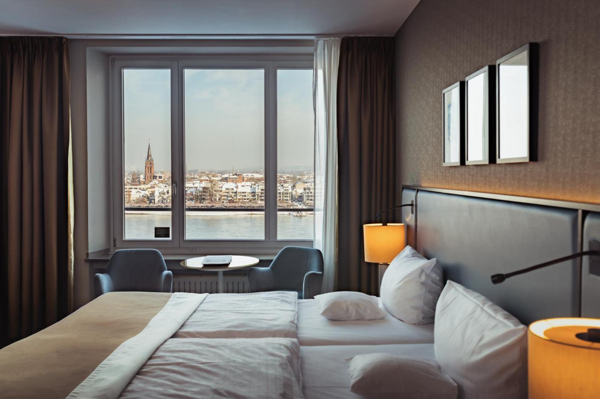 อเมรอน บอนน์ โฮเทล โคนิชส์โฮฟ Hotel ภายนอก รูปภาพ