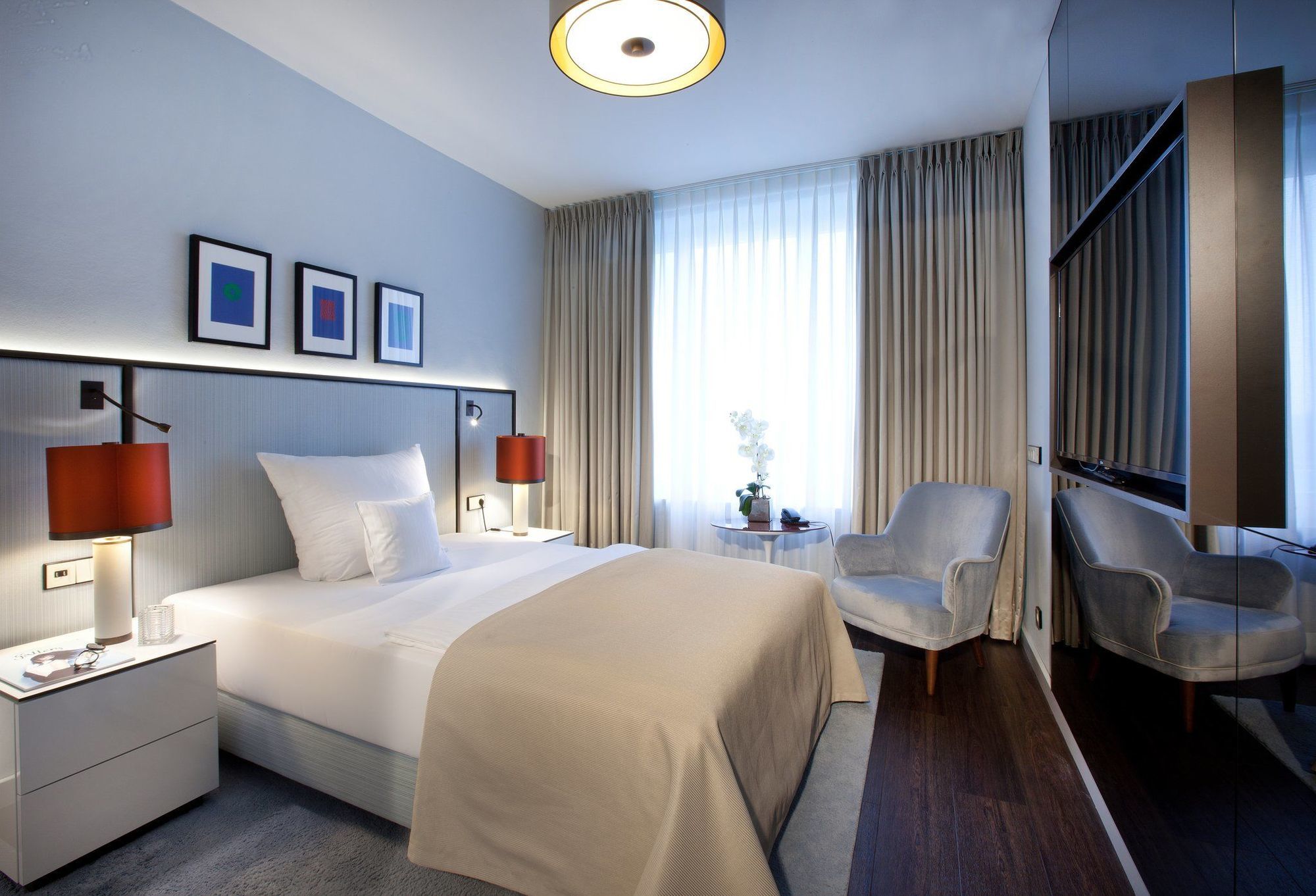 อเมรอน บอนน์ โฮเทล โคนิชส์โฮฟ Hotel ภายนอก รูปภาพ